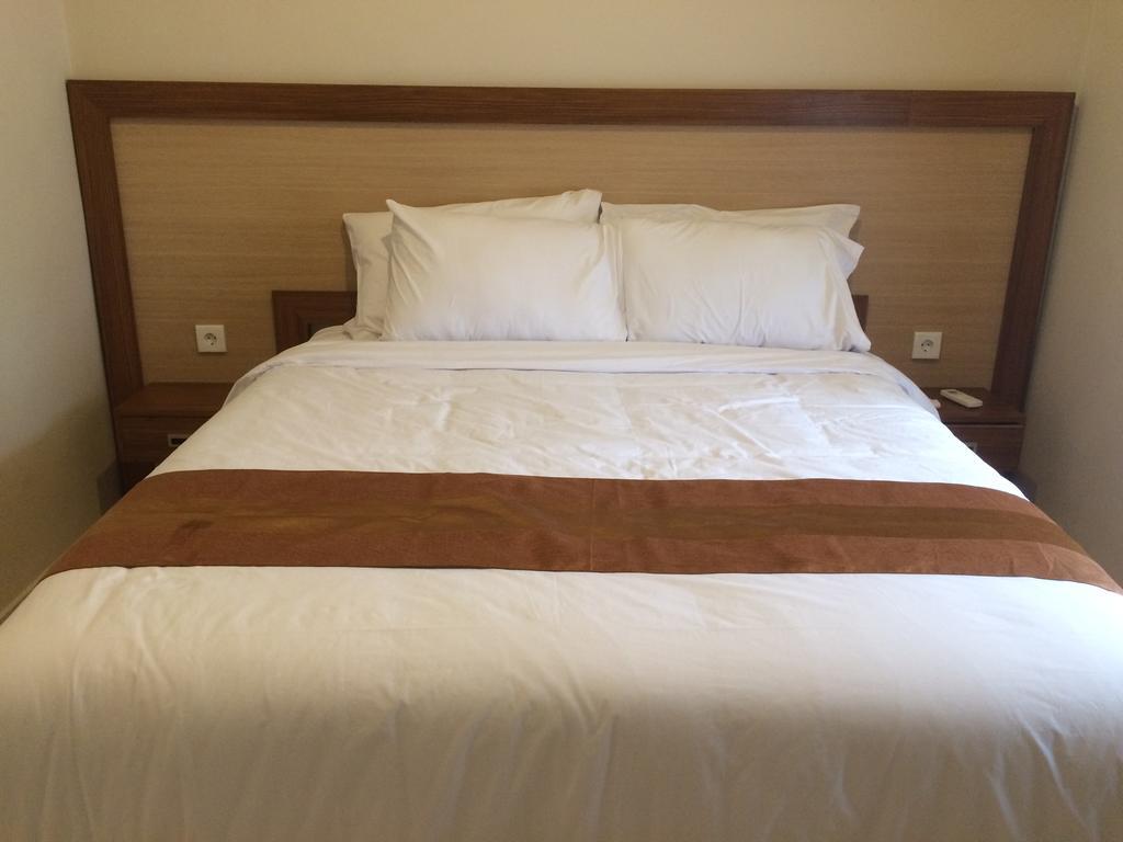 Buyan Homestay Sanur Zewnętrze zdjęcie